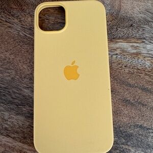 Apple iPhone 14 Plus Silicone Case - Yellow